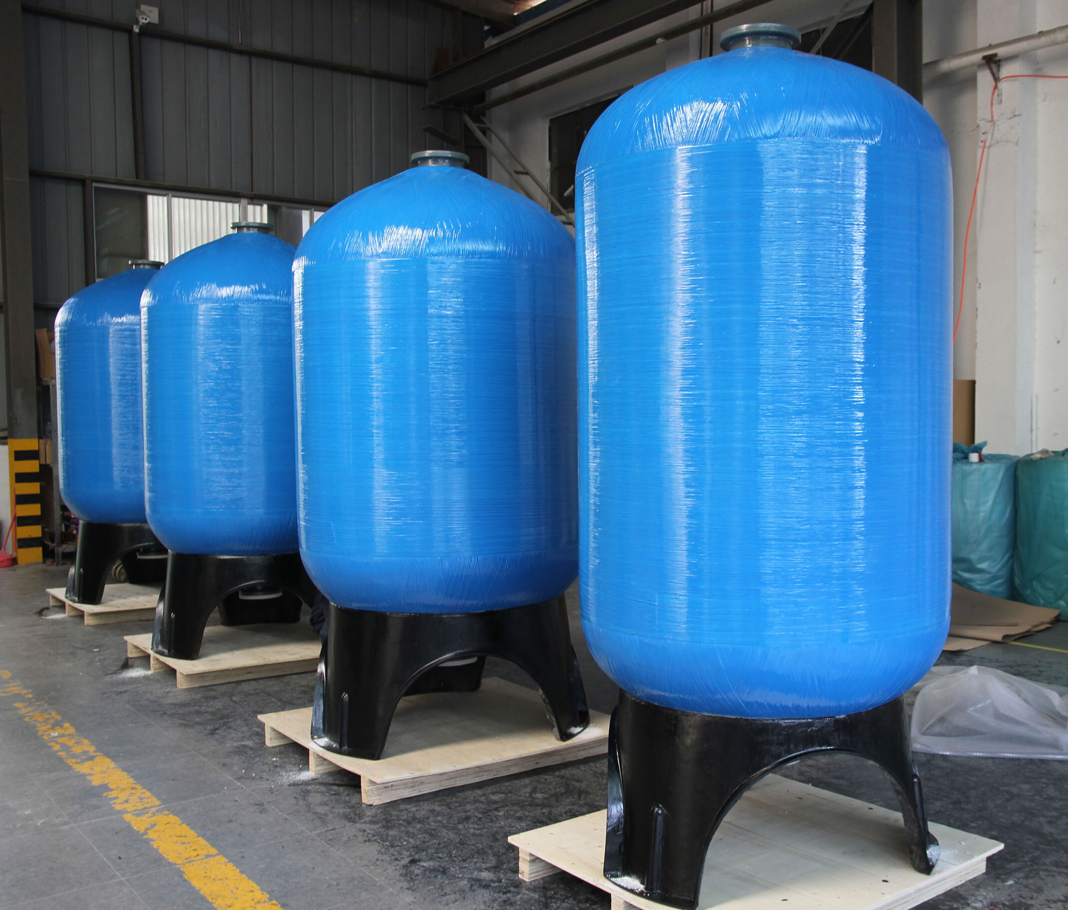 玻璃鋼樹脂罐的價格__鳳凰網(wǎng)